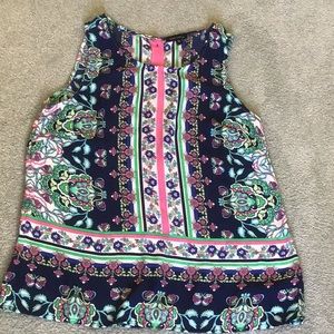 Woman’s sleeveless top